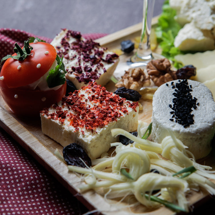 Feinkost aus besten Bio-Zutaten – Hochwertige Öle, Oliven und Trüffelprodukte jetzt im Online-Shop vom Biomarkt Landgefühl in Wiehl kaufen!